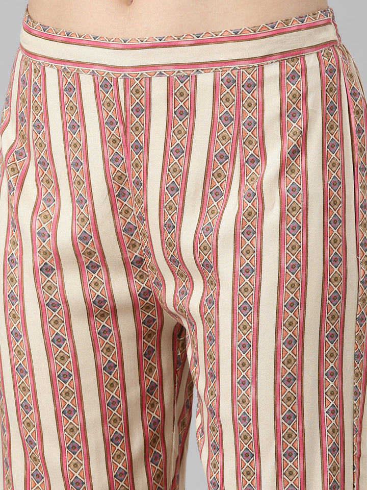 Neerus Beige cotton printed kurta set straight silhouette - detail view 3