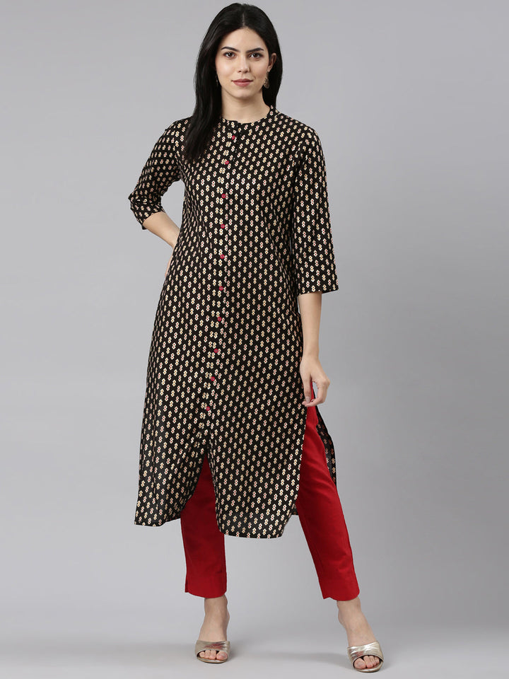 Neerus Black printed straight kurti - detail view 2