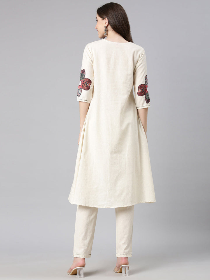 Neerus White linen solid kurta set straight silhouette - detail view 1