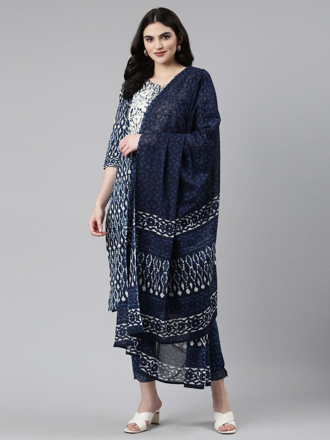 Neerus Blue printed straight kurta set - detail view 2
