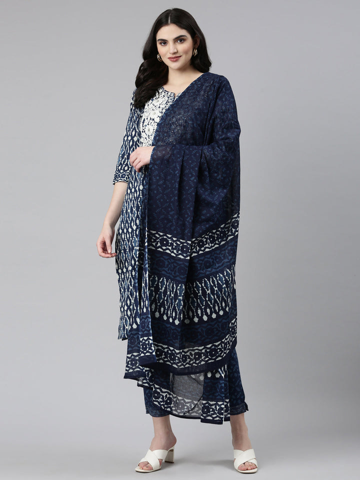 Neerus Blue printed straight kurta set - detail view 2