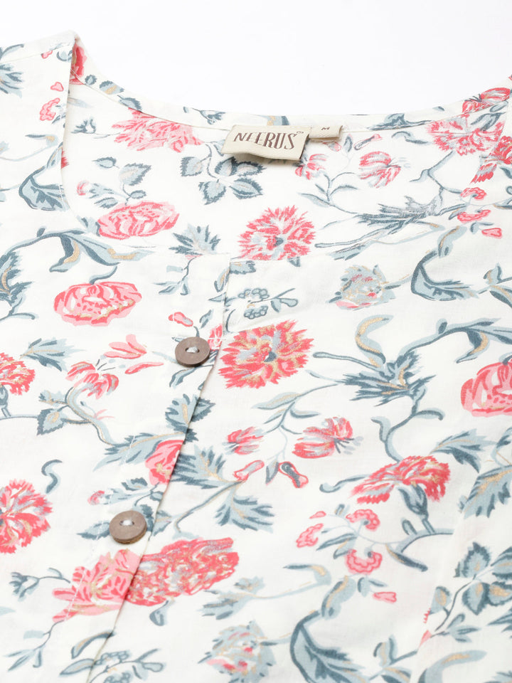 Neerus Red cotton printed straight kurta - detail view 3