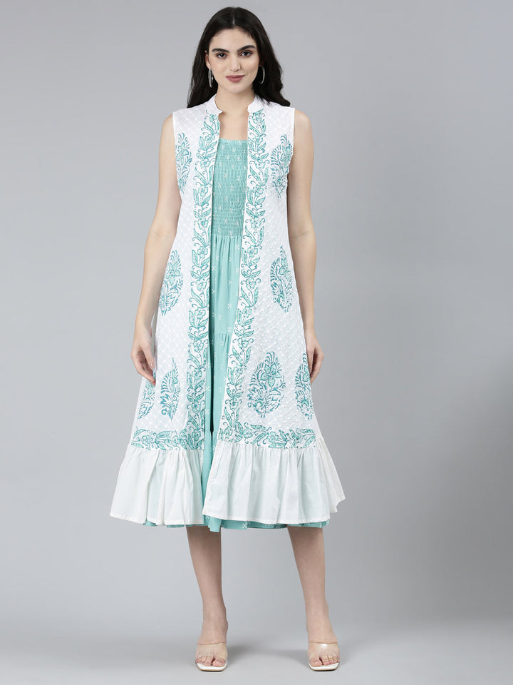 Neerus Green printed floral straight dress - front view