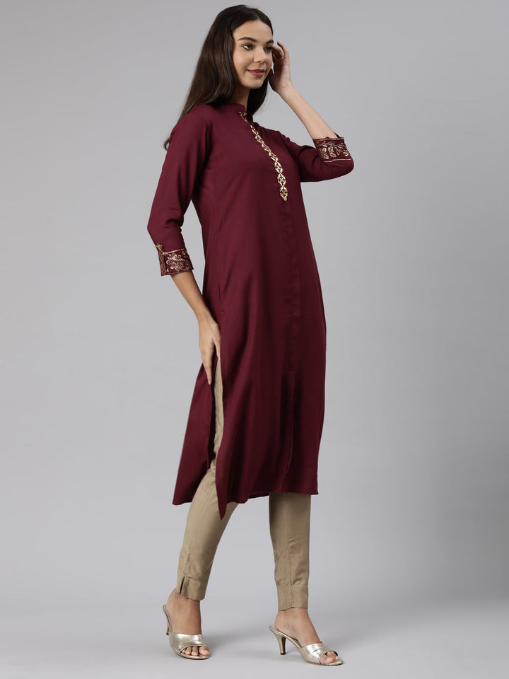 Neerus Maroon solid straight kurti - back view