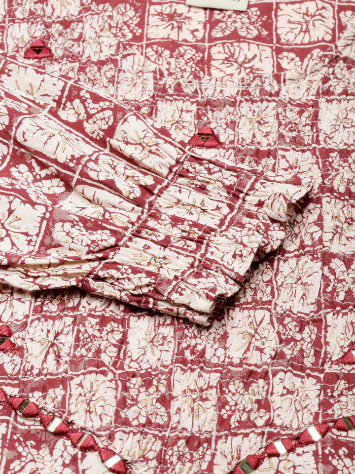 Neerus Maroon rayon printed straight kurti - detail view 4