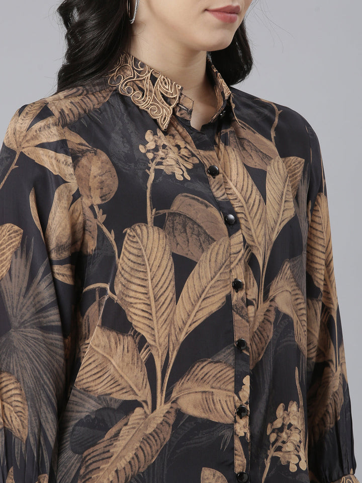 Neerus Black Regular Straight Abstract Top And Trousers