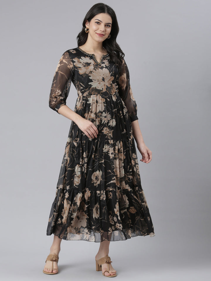 Neerus Black floral printed flared dress - detail view 3