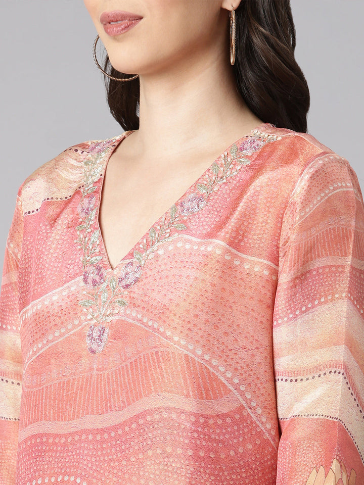 Neerus Orange tissue printed suit set - detail view 1