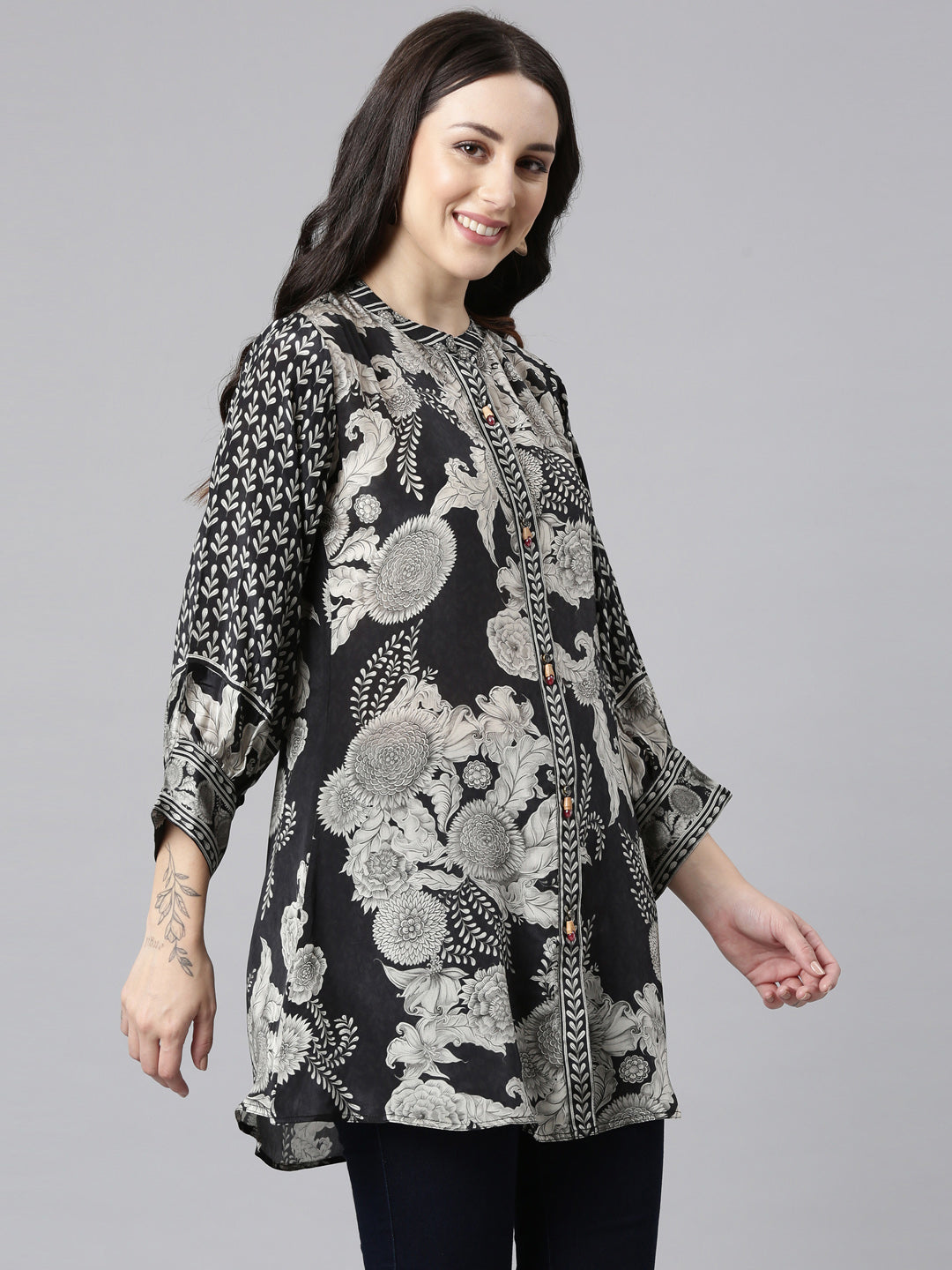 Neerus Black crepe printed high-low kurti - back view