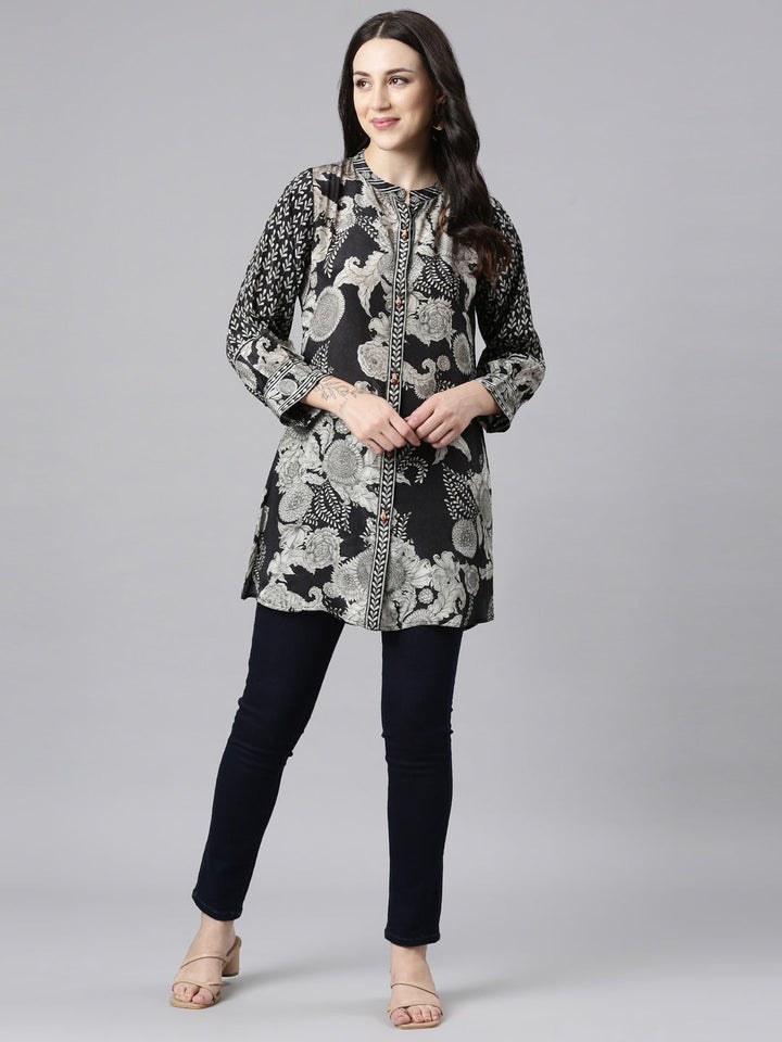 Neerus Black crepe printed high-low kurti - detail view 2