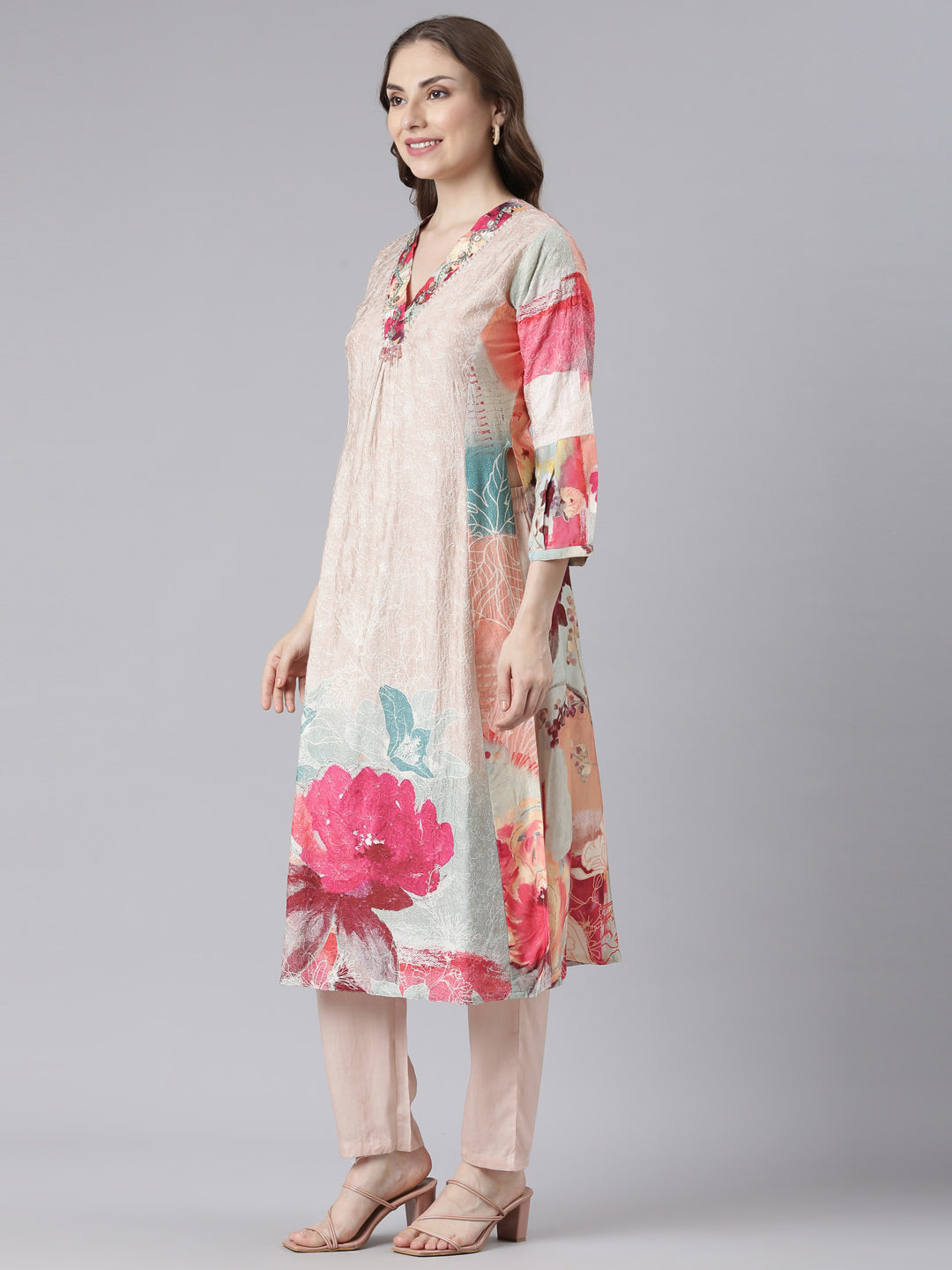 Neerus Multi chinon printed kurta set floral straight silhouette - back view