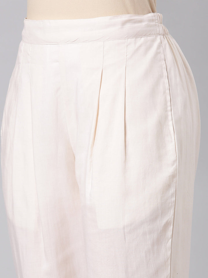 Neerus Multi muslin printed kurta set with trousers - detail view 3