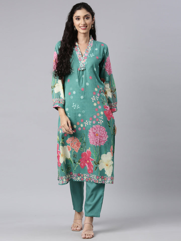 Neerus Green Panelled Straight Kurta and Trousers