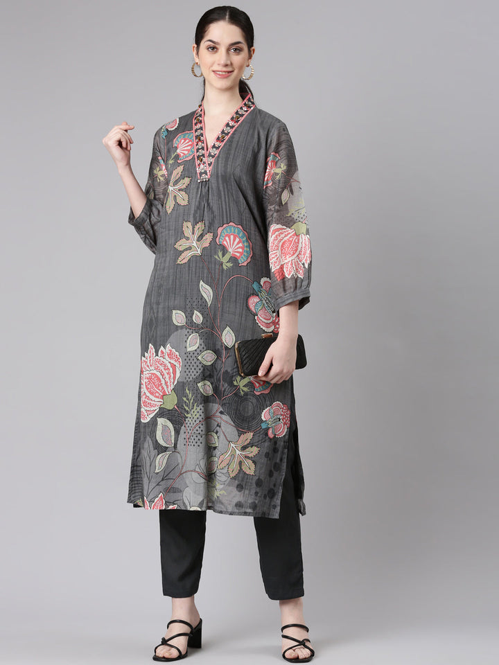 Neerus Grey straight kurta set with trouser - detail view 2