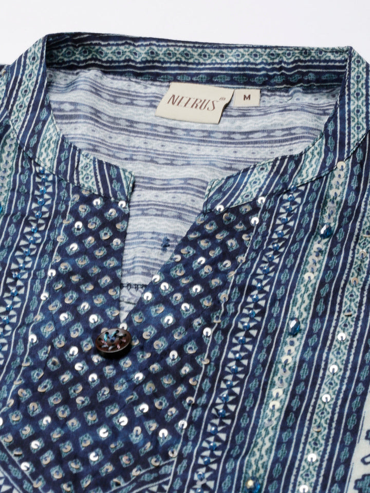 Neerus Blue floral printed straight kurta - detail view 1