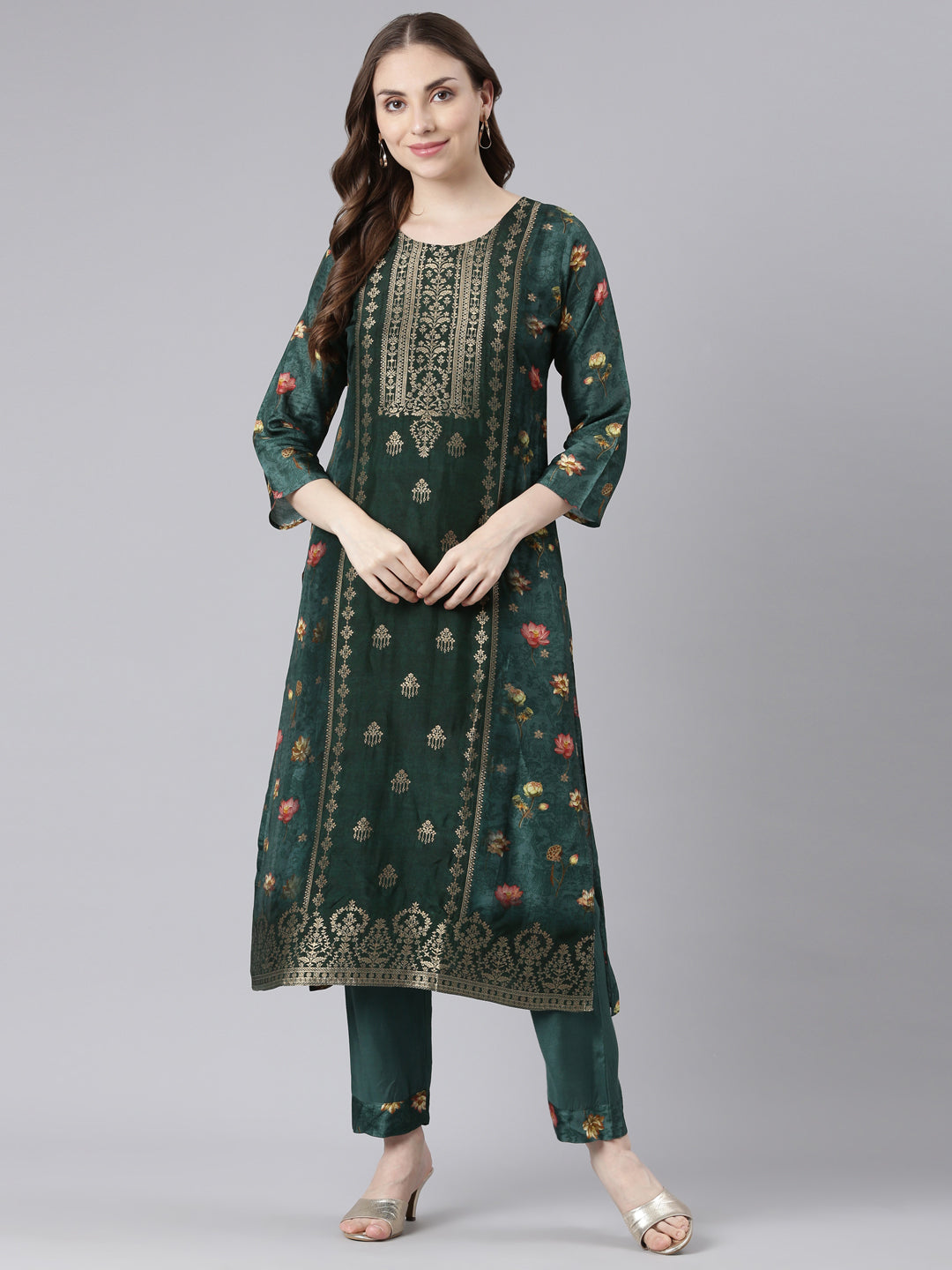 Neerus Green raw silk printed kurta set - detail view 3