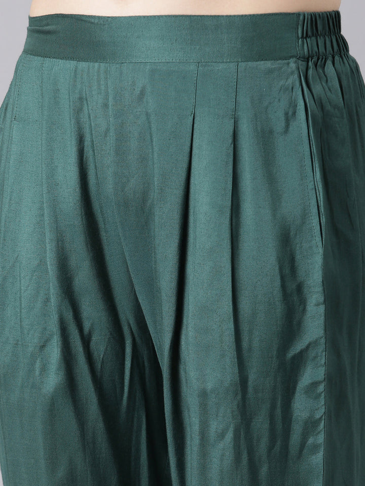 Neerus Green raw silk printed kurta set - detail view 4