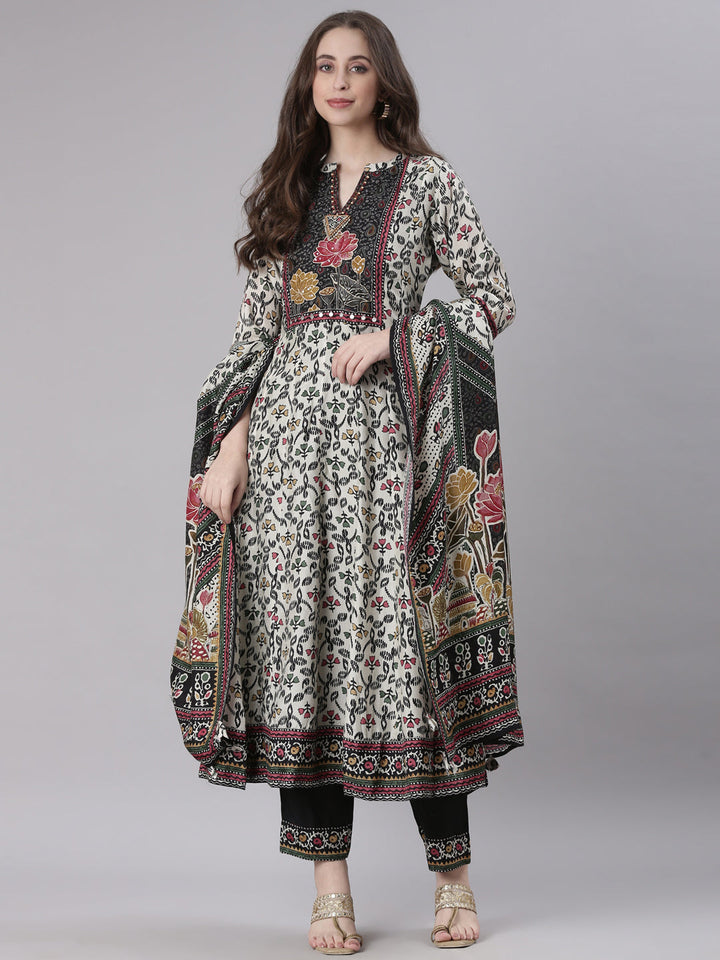 Neerus Off White Printed Straight Kurta and Trousers With Dupatta