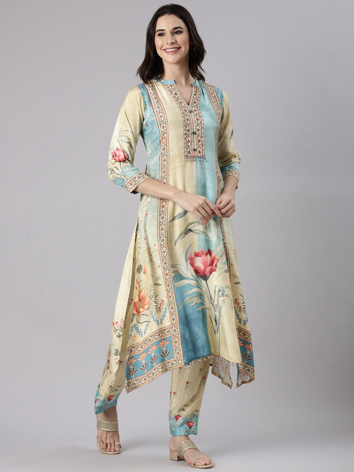 Cream Muslin Printed Three Piece Set