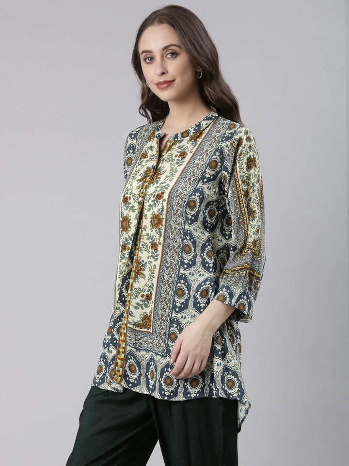 Neerus Blue Curved Floral Casual Kurti