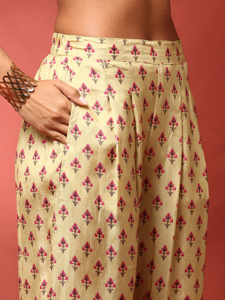 Neerus Green georgette embroidered Anarkali suit set - detail view 3