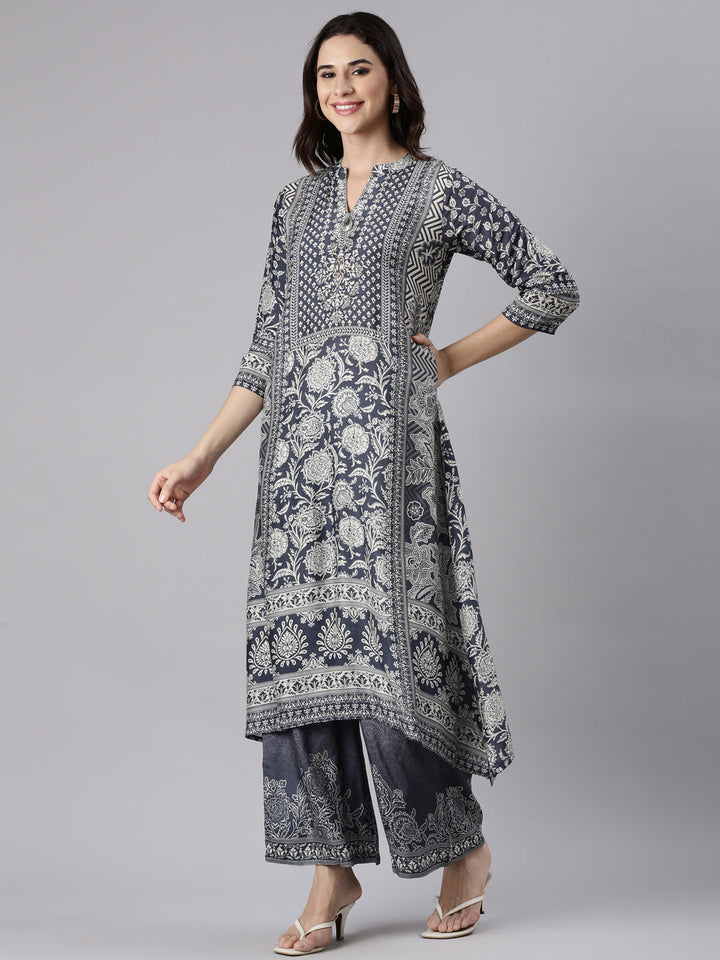 Grey Muslin Printed A-Line Three Piece Set