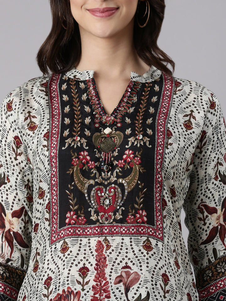 Off White Muslin Printed Three Piece Set