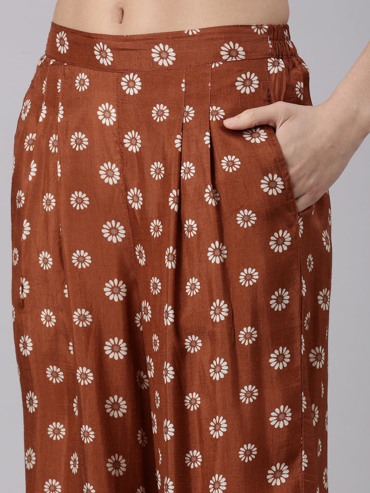 Rust Muslin Printed Three Piece Set