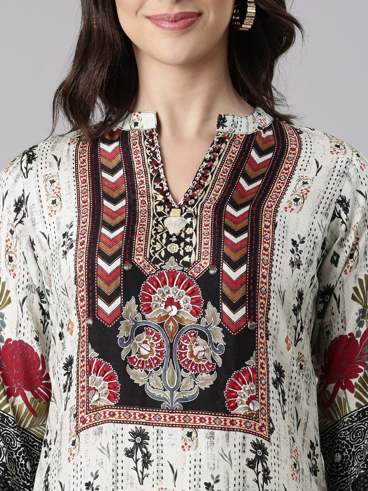 Off White Muslin Printed Three Piece Set