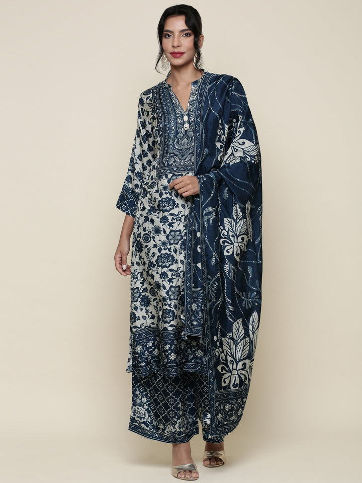 Neerus Blue Muslin Digital Printed Suit Set - front view