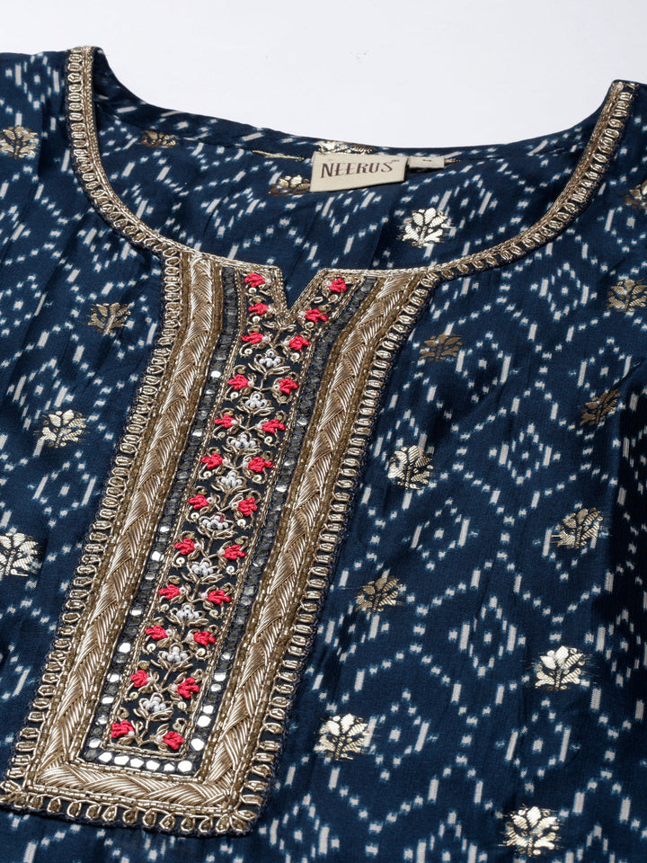 Neerus Blue organza panelled straight suit set - detail view 1