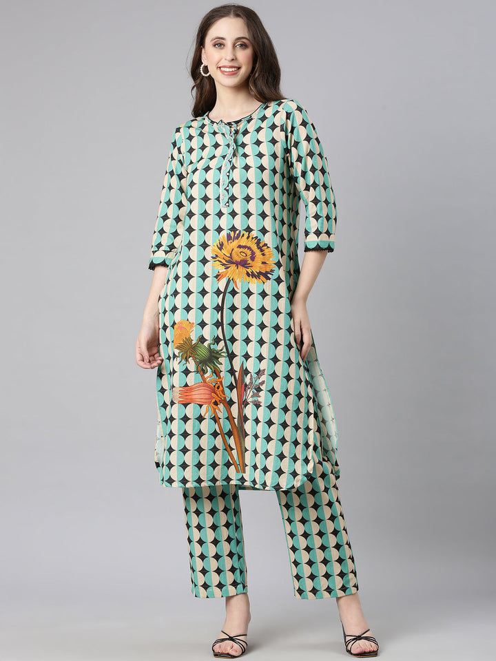 Neerus Green linen printed kurta set with trousers - front view