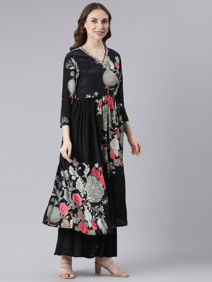 Neerus Black muslin printed kurta suit set - side view