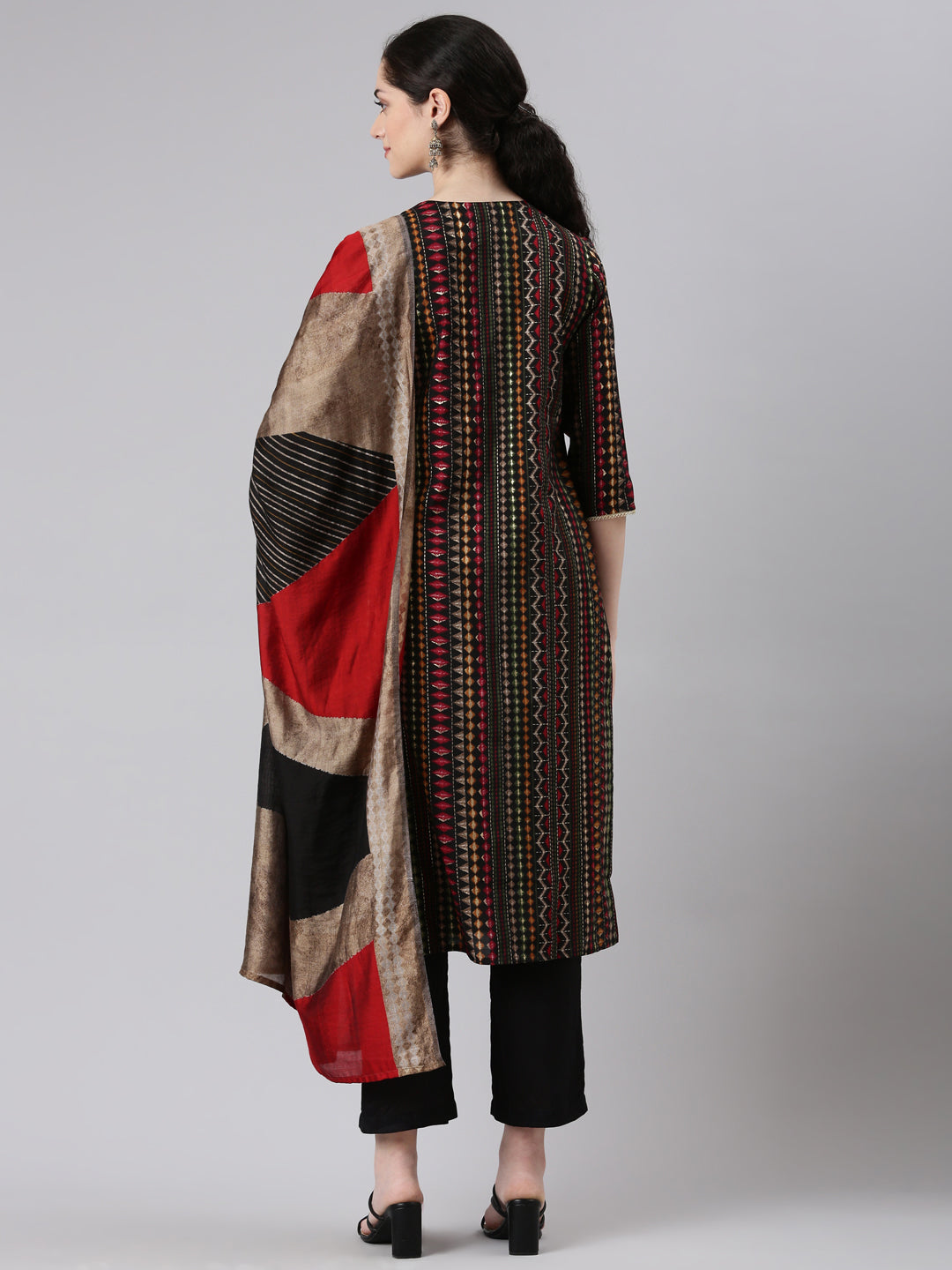 Neerus Black straight kurta suit set with trouser and dupatta - side view