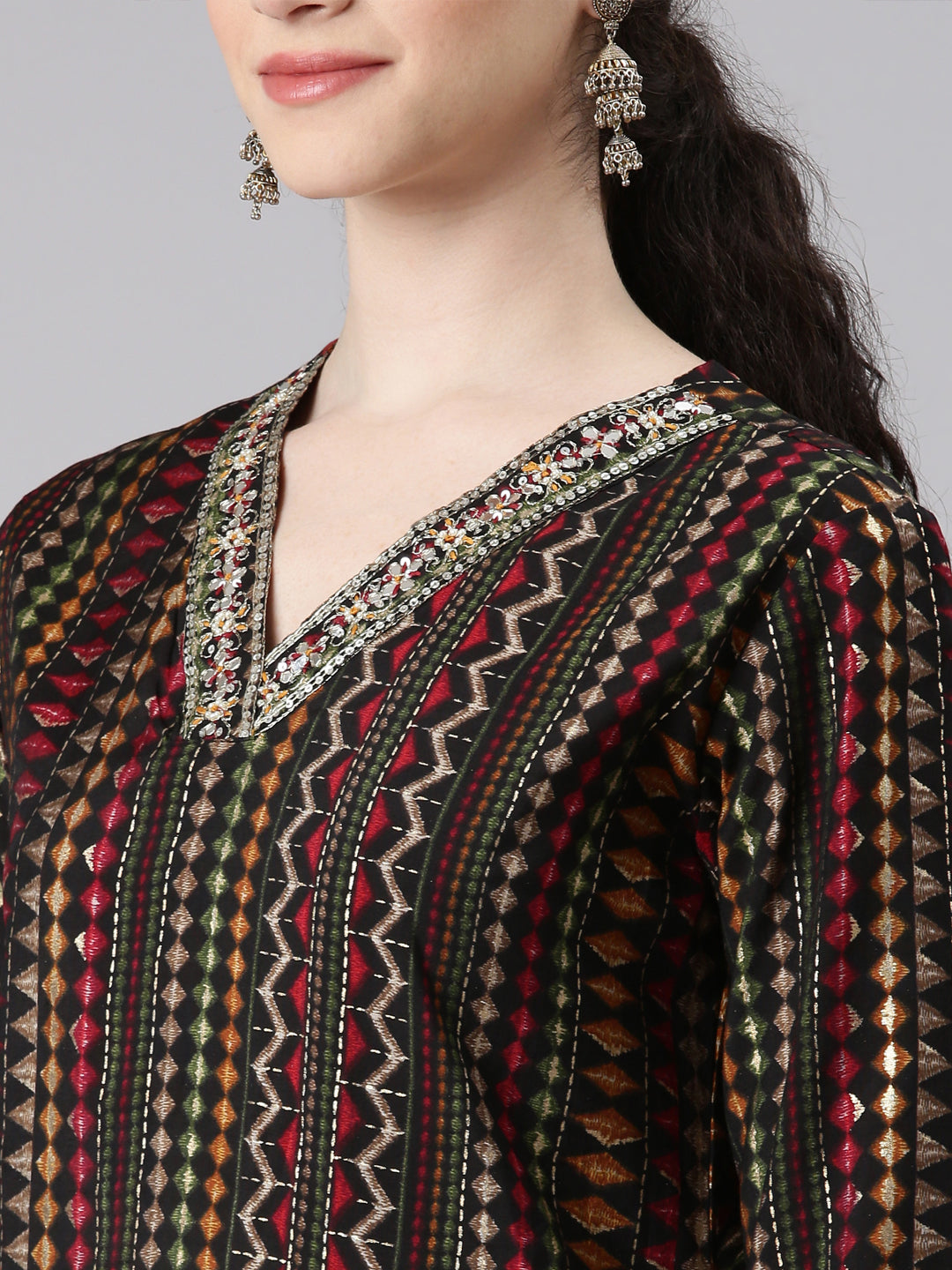 Neerus Black straight kurta suit set with trouser and dupatta - detail view 1
