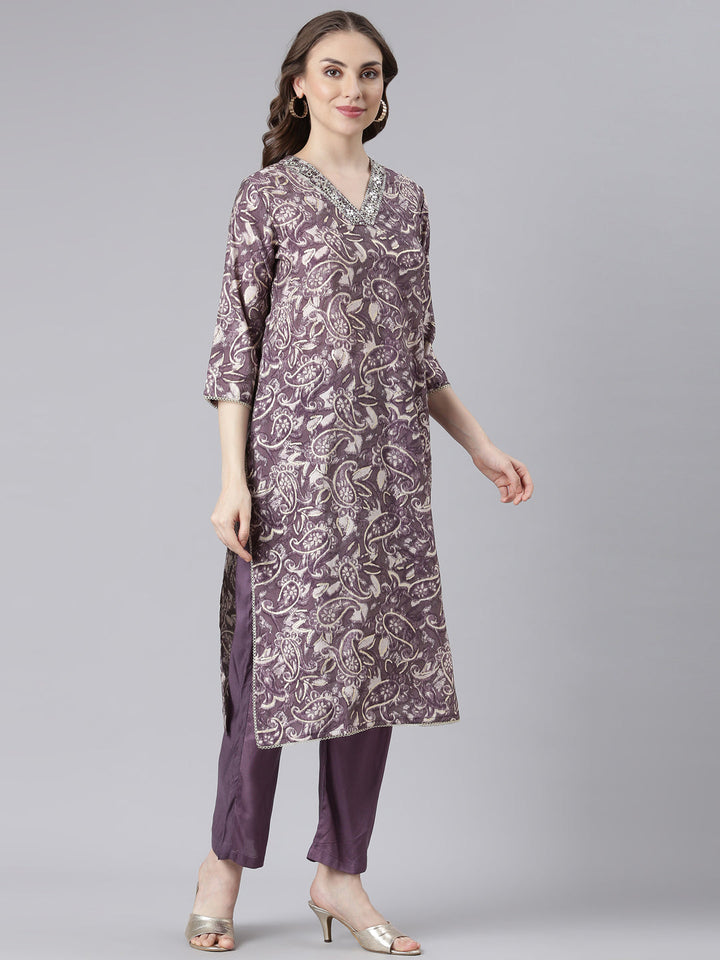 Neerus Purple printed paisley suit set - side view