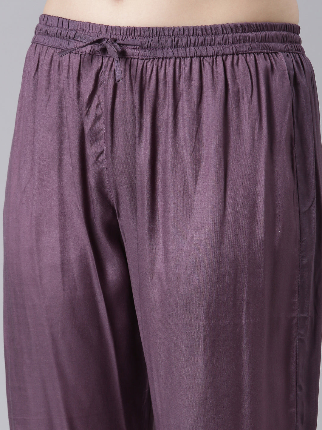 Neerus Purple printed paisley suit set - detail view 4