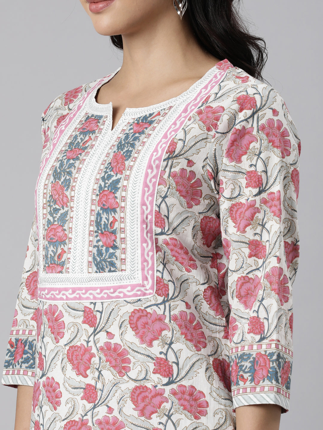 Neerus Pink cotton printed straight suit set - detail view 2
