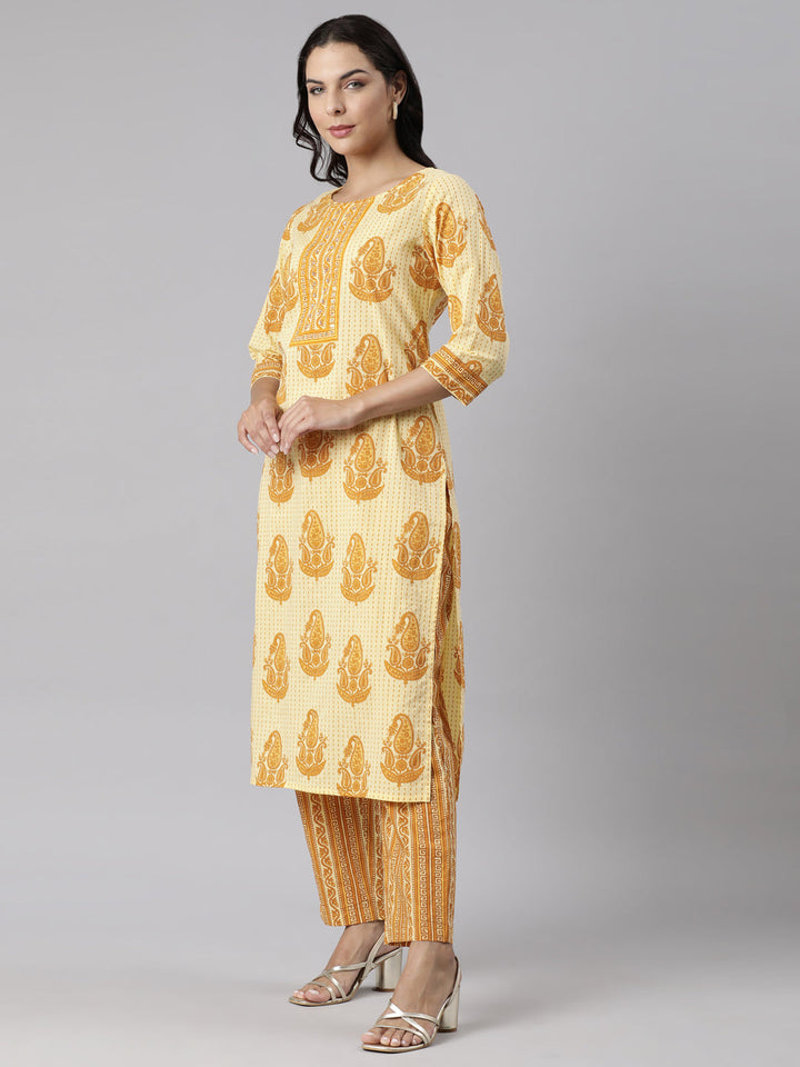 Neerus Yellow printed straight suit set kurta trouser dupatta - back view