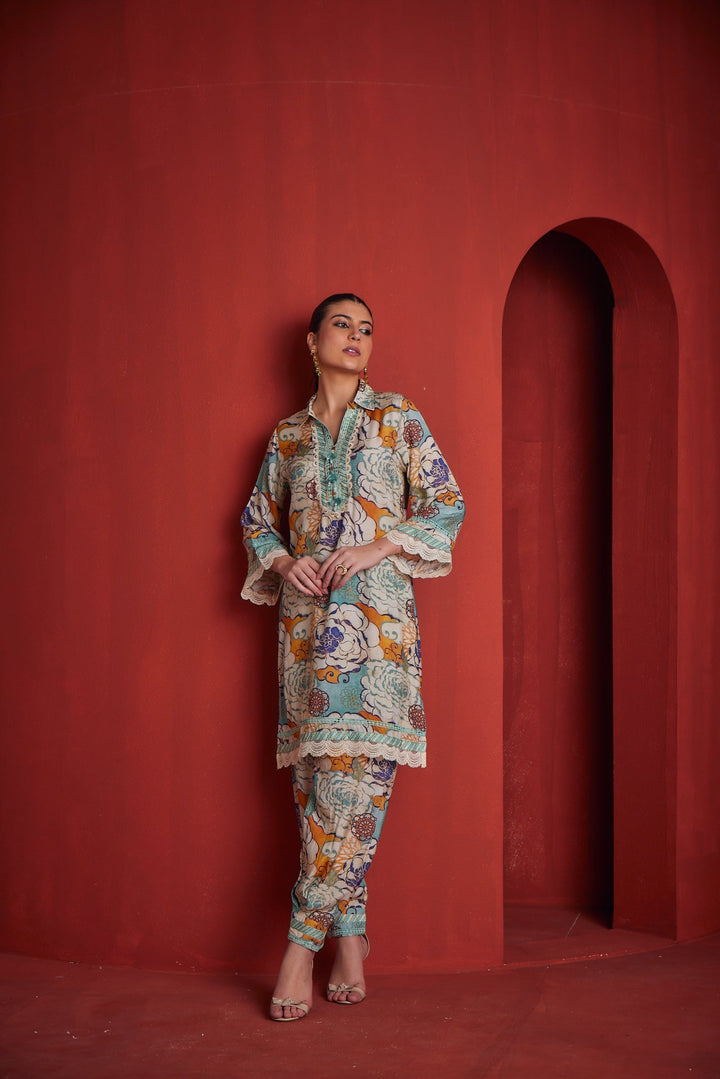 Neerus Green cotton printed kurta set - side view