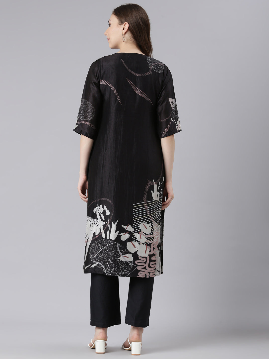Neerus Black Shantoon solid straight kurta set - detail view 1