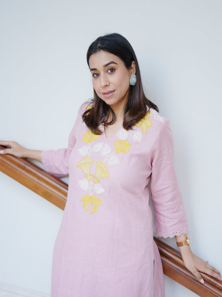 Neerus Pink linen embroidered kurta set - back view