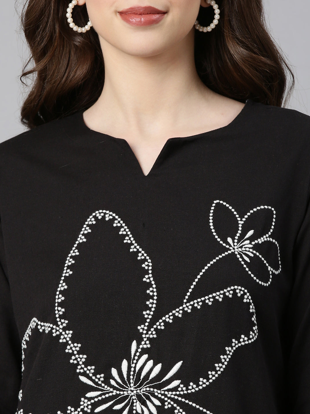 Neerus Black cotton embroidered kurta set - detail view 1