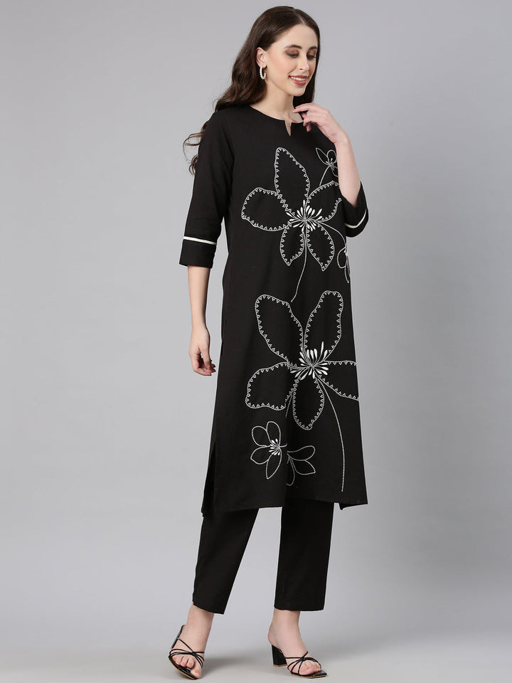 Neerus Black cotton embroidered kurta set - back view