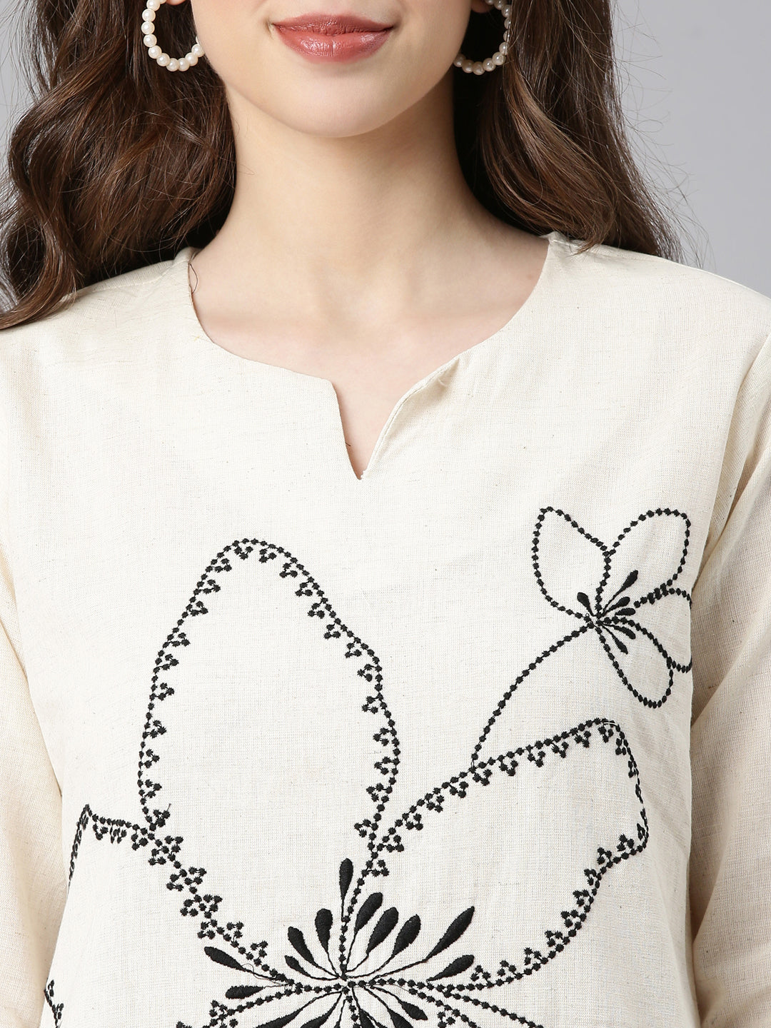 Neerus White cotton embroidered kurta set - detail view 1