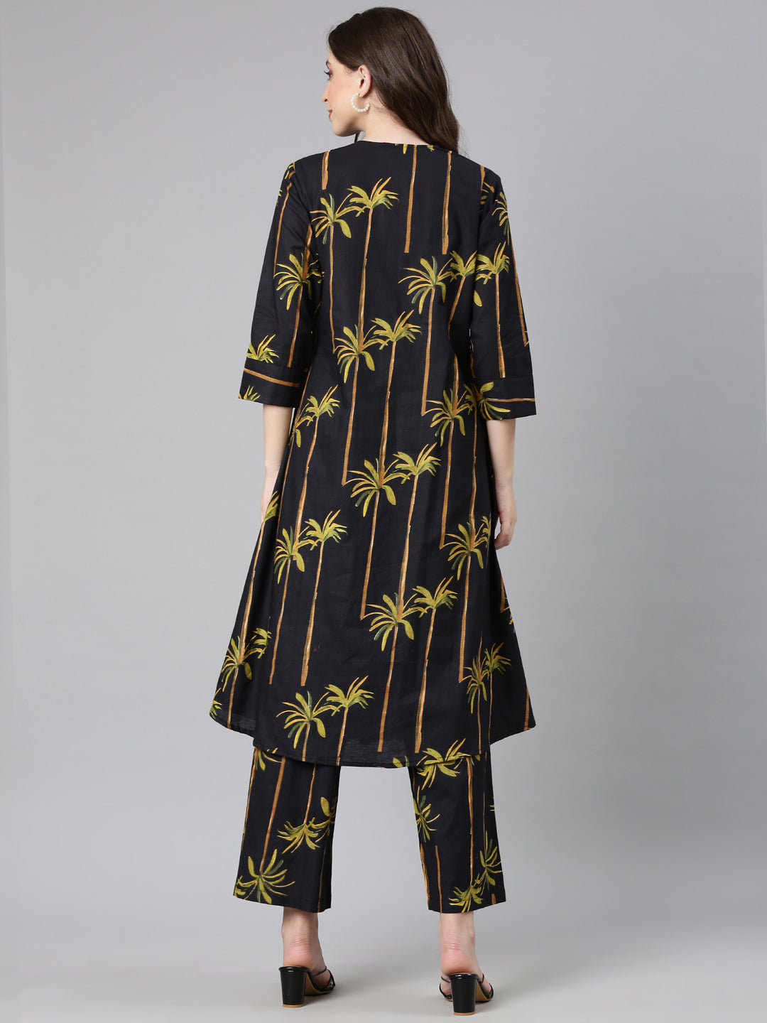 Neerus Black cotton printed kurta set with trousers - side view
