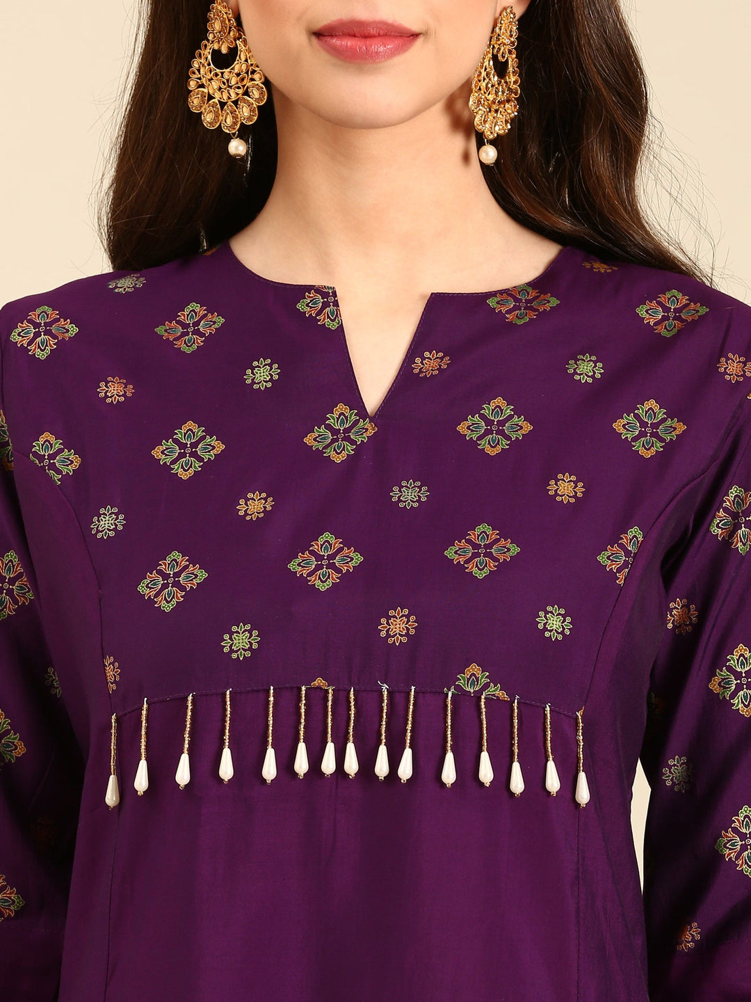 Neerus Purple muslin printed suit set with Banarasi dupatta - detail view 1
