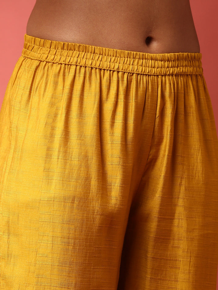 Neerus Yellow silk hand embroidered co-ord set - detail view 3