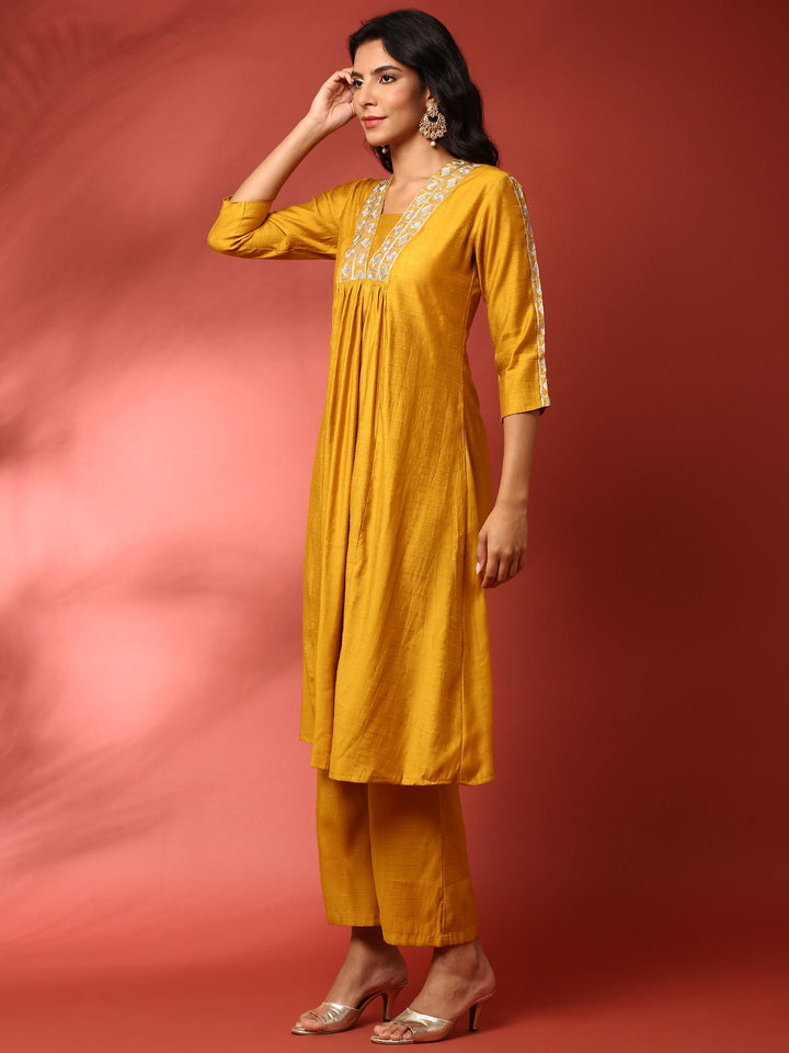 Neerus Yellow silk embroidered suit set - back view
