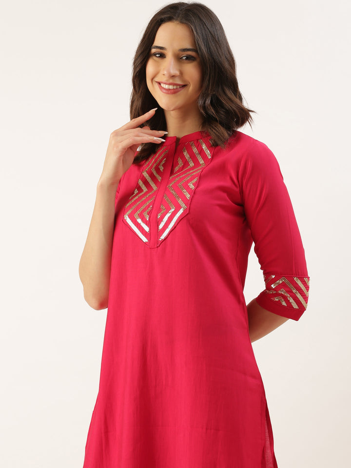 Neerus Pink silk kurta set - detail view 2